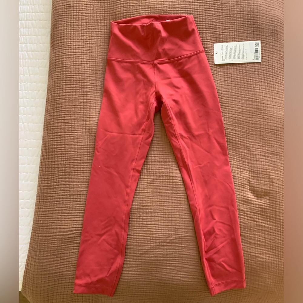 Lululemon Wunder Train
High-rise Crop 23 inch